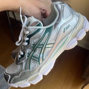 ASICS gel NYC cream kale